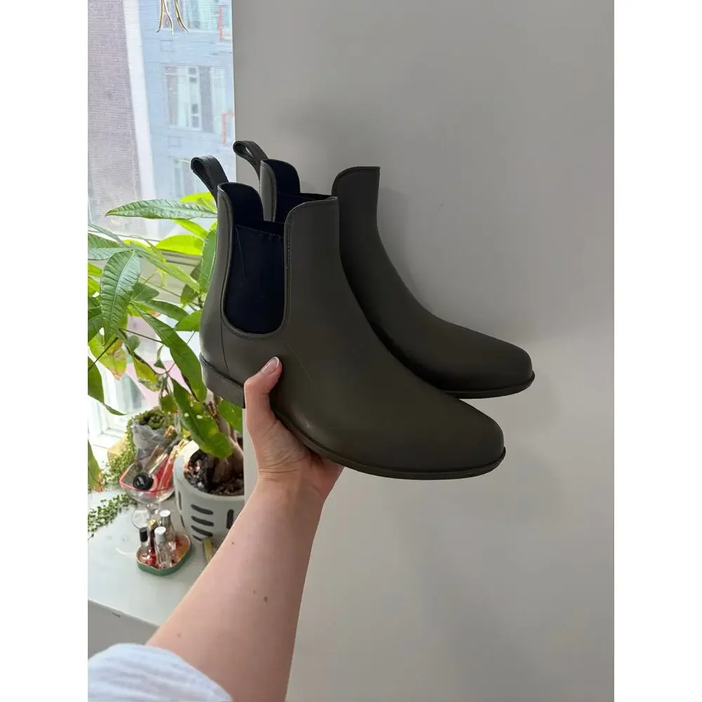 A New Day Green & Black Chelsea Rain Booties Size 11